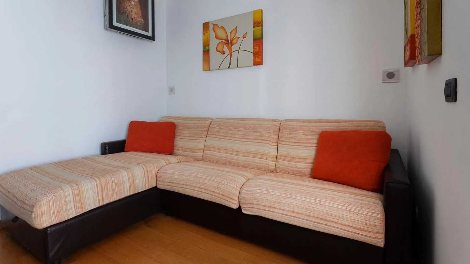 Italianway - Baiamonti 1 Apartment Milan