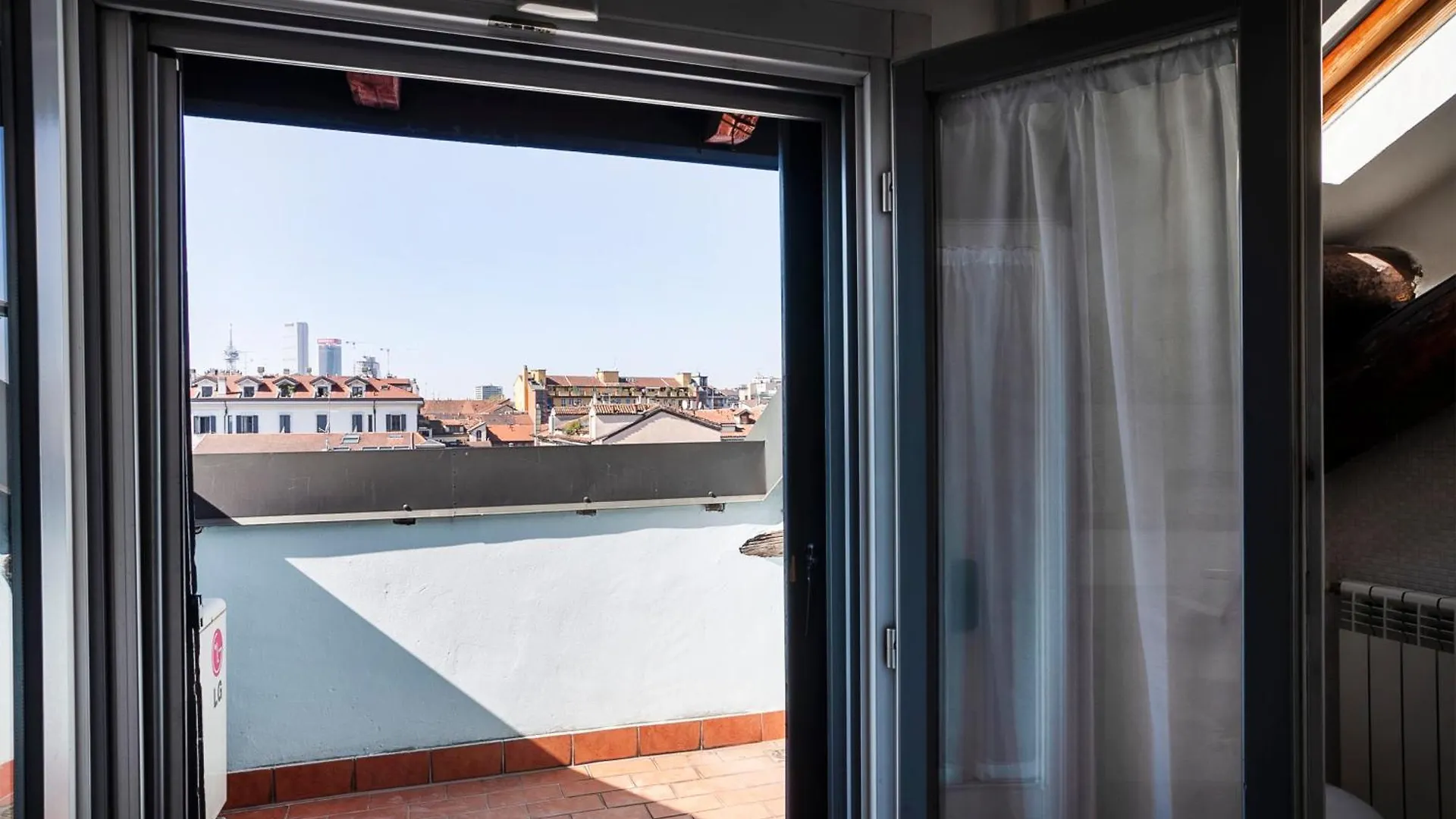 Italianway - Baiamonti 1 Apartment Milan